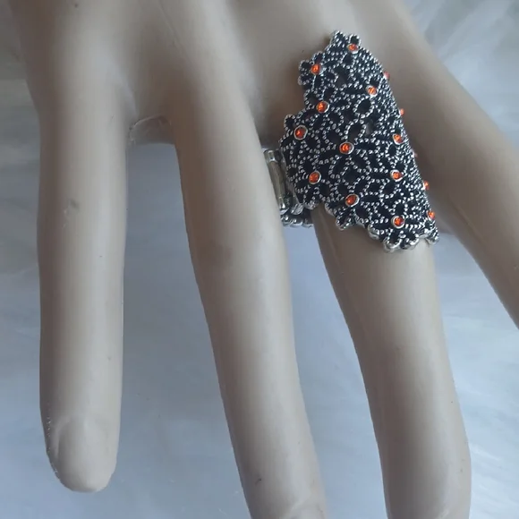 Paparazzi Silver and Orange Floral Ring Strech - Picture 8 of 11